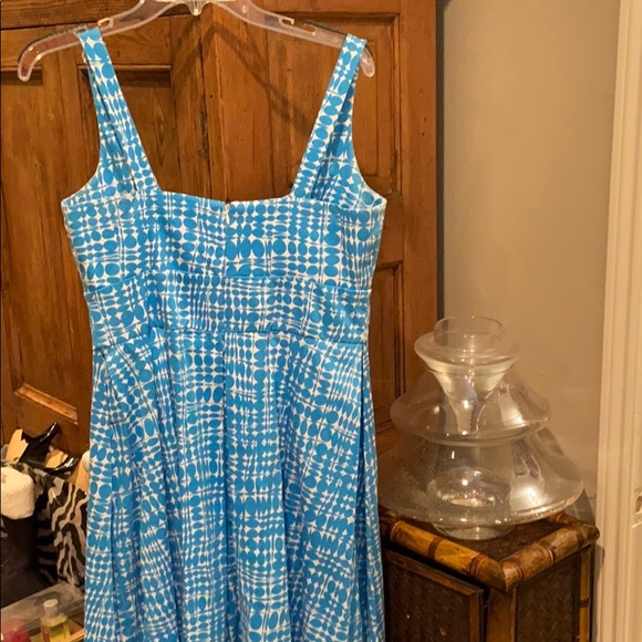 Dress - Picture 1 of 2